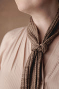 Load image into Gallery viewer, Runo Scarf Shawl Schal Minischal Tuch pattern Strickanleitung von nordstrick