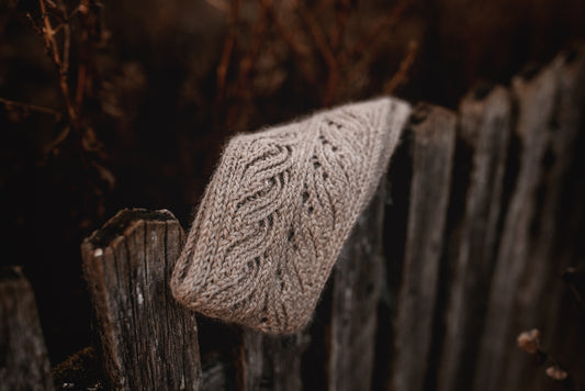 Feur Headband Stirnband pattern Strickanleitung von nordstrick