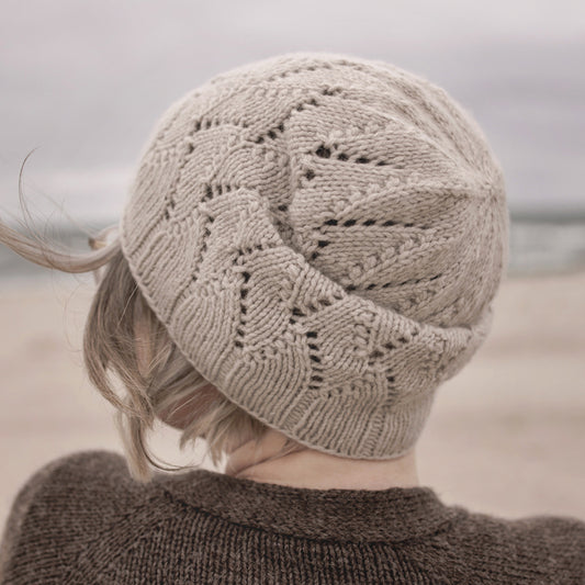 Linur Hat Mütze pattern Strickanleitung von nordstrick