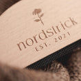 Bild in Galerieansicht laden, Wollkamm nordstrick
