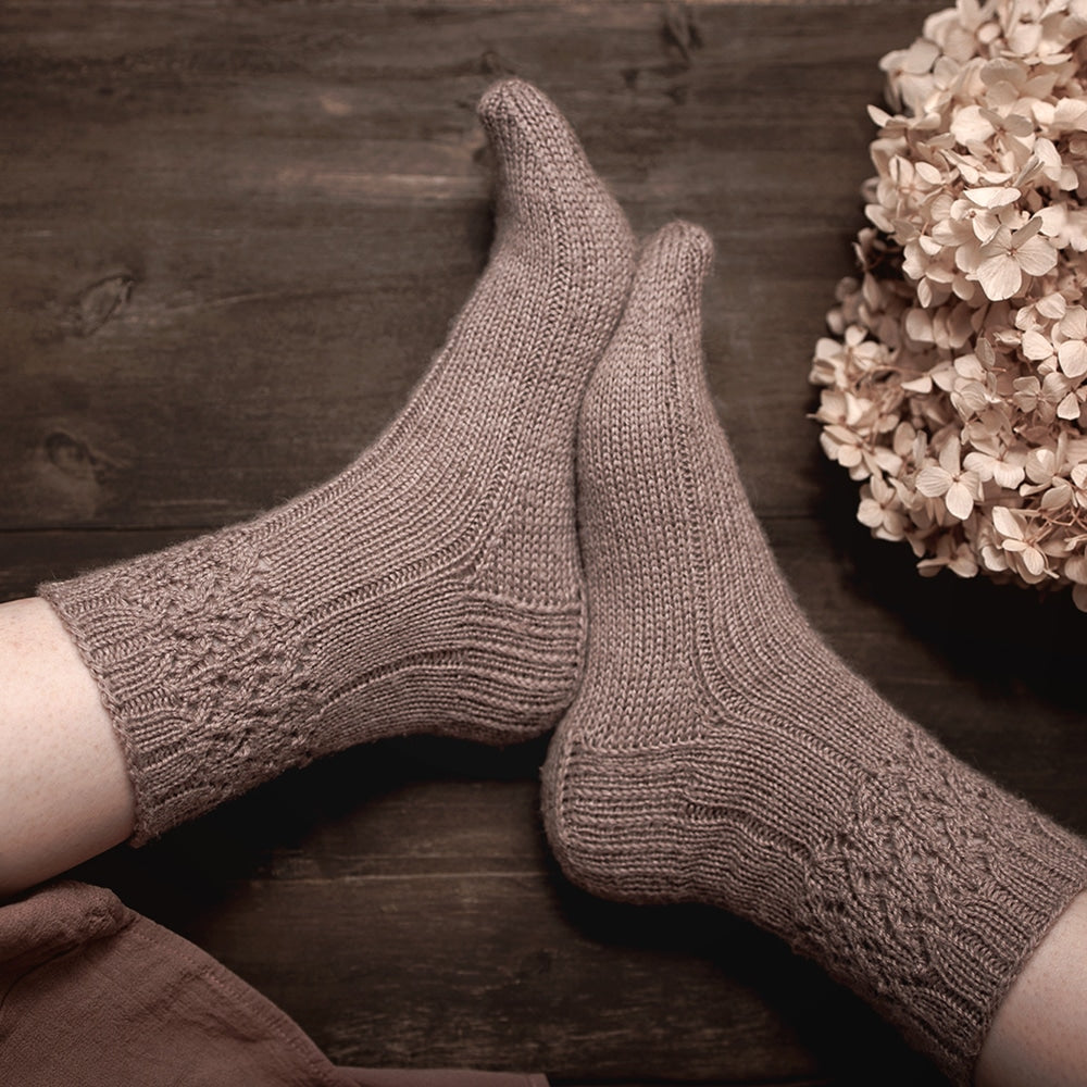 Bloma Socks Socken pattern Strickanleitung von nordstrick
