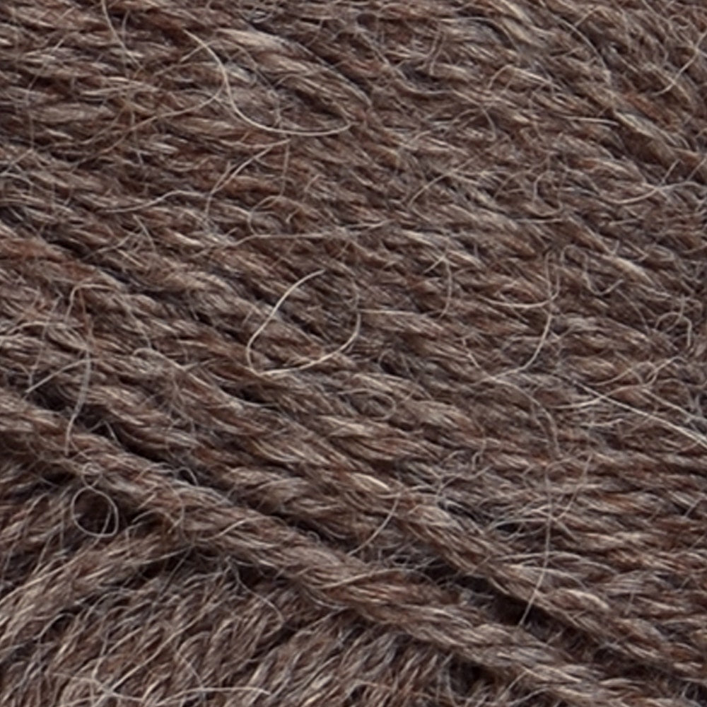 (Medium Brown)