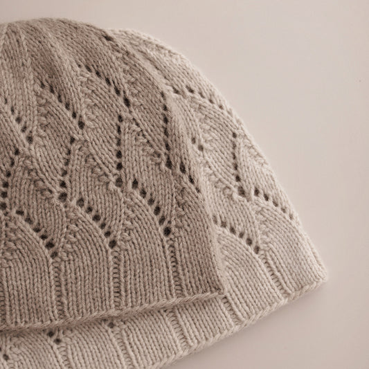 Linur Hat Mütze pattern Strickanleitung von nordstrick
